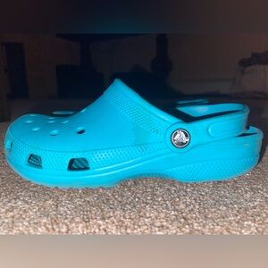 CROCS Turquoise Classic Clogs Women Size 8 Men Size 6
